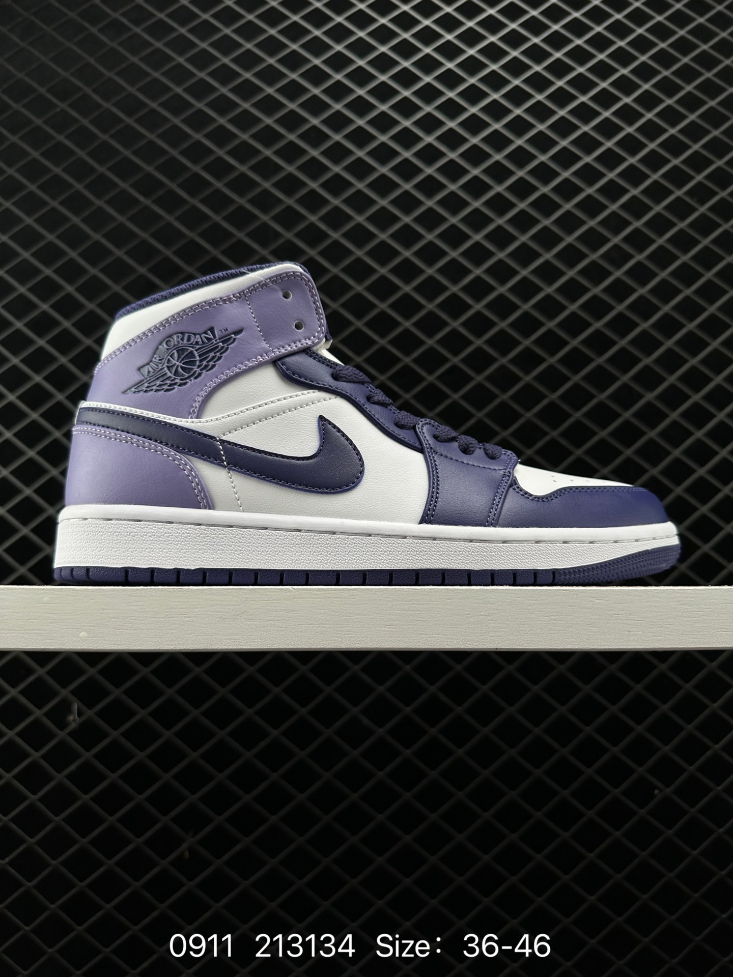 Air Jordan 1 Mid  AJ1